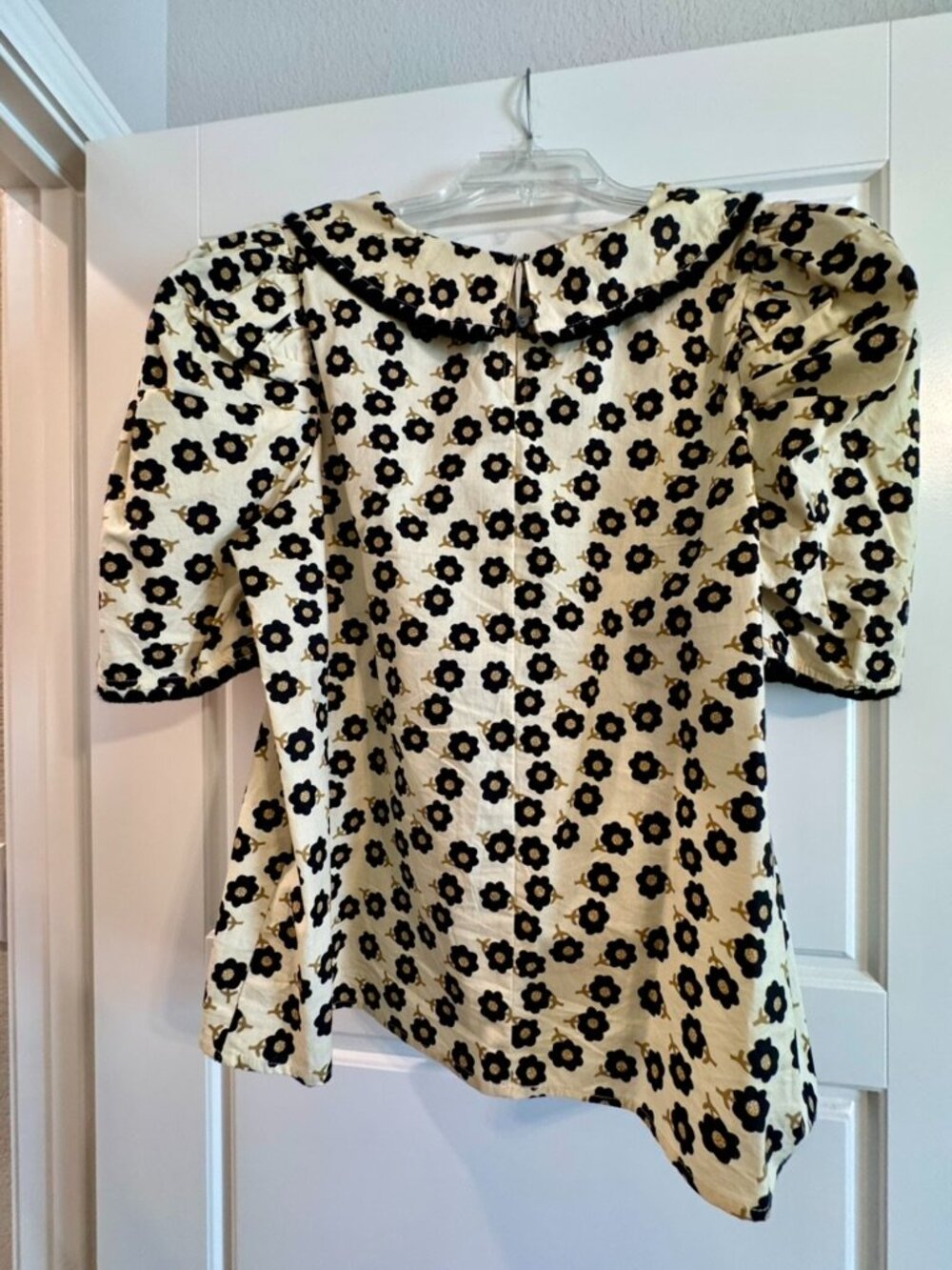 Entro Floral Peter Pan Collar Blouse Black Ivory Puff Sleeve Top Size Large - Picture 5 of 8